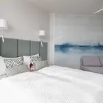 Appartamento Mazowiecka Close To The Access To Swimming Pool, Sauna & Jacuzzi, Parking By Renters *