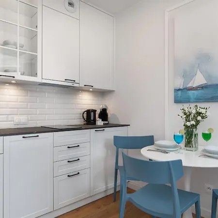 Mazowiecka By Renters Appartement *