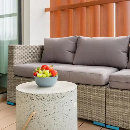 Apartment Mazowiecka Close To The Access To Swimming Pool, Sauna & Jacuzzi, Parking By Renters *