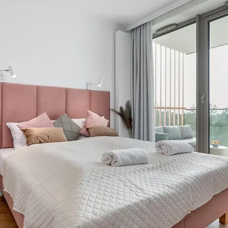Mazowiecka Close To The Access To Swimming Pool, Sauna & Jacuzzi, Parking By Renters * Pobierowo