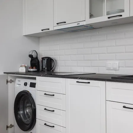 Mazowiecka Close To The Access To Swimming Pool, Sauna & Jacuzzi, Parking By Renters Pobierowo