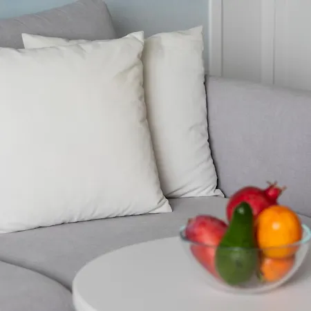 Mazowiecka Close To The Access To Swimming Pool, Sauna & Jacuzzi, Parking By Renters *