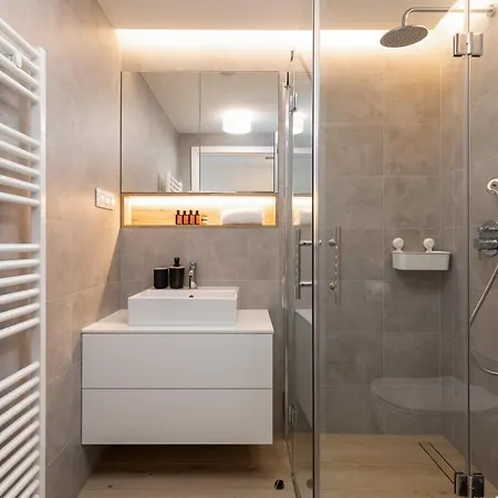 Mazowiecka Close To The Access To Swimming Pool, Sauna & Jacuzzi, Parking By Renters * Pobierowo