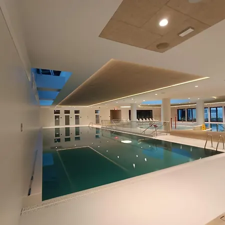 شقة Mazowiecka Close To The Access To Swimming Pool, Sauna & Jacuzzi, Parking By Renters بوبيروفو